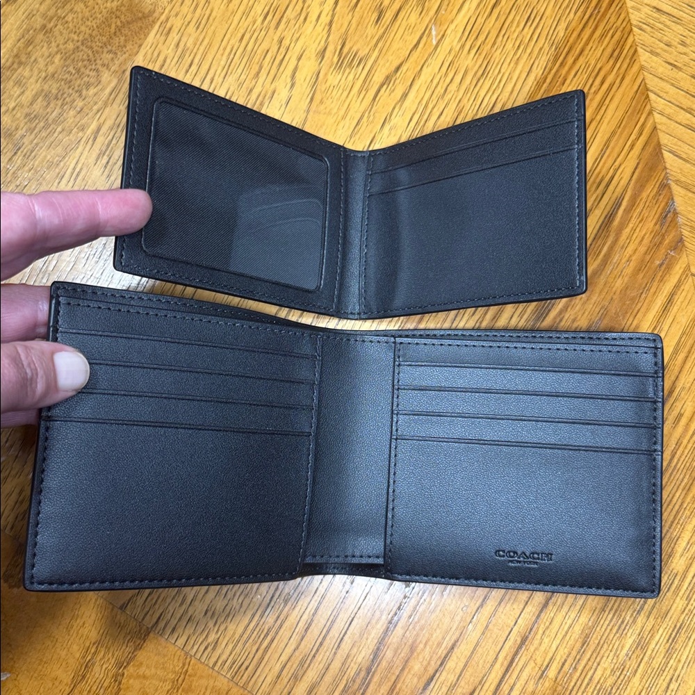 NWOT MEN’S COACH SIGNATURE 3 IN 1 WALLET - Picture 11 of 16